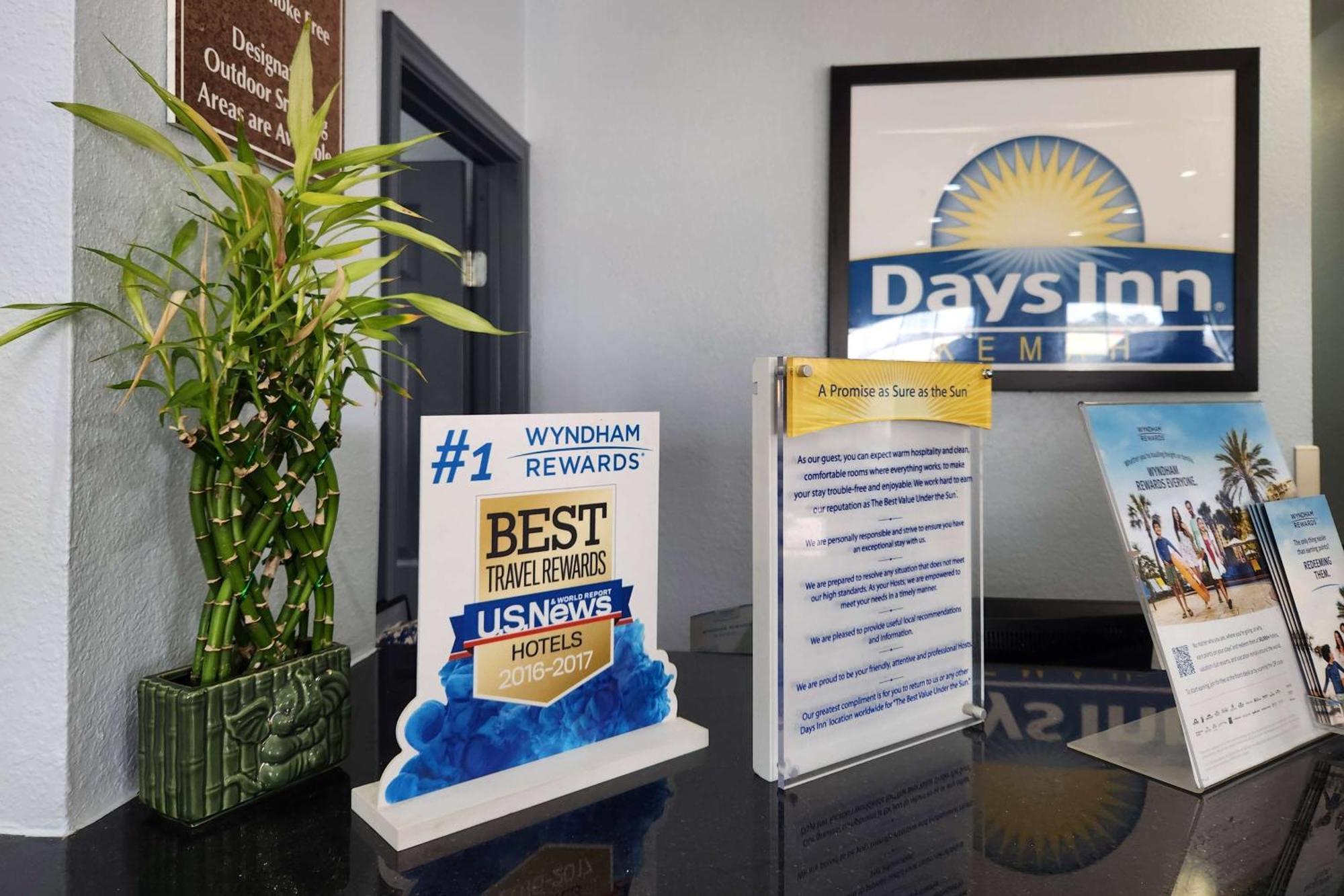 Days Inn By Wyndham Kemah Exteriör bild